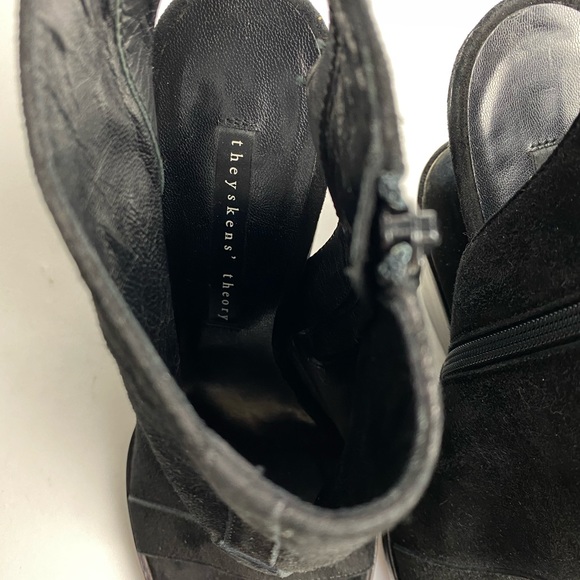 THEYSKENS THEORY Suede Wedge Ankle Boot Black - Picture 6 of 12